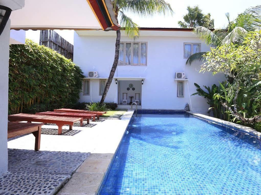 Reddoorz @ Umalas Seminyak  Luaran gambar